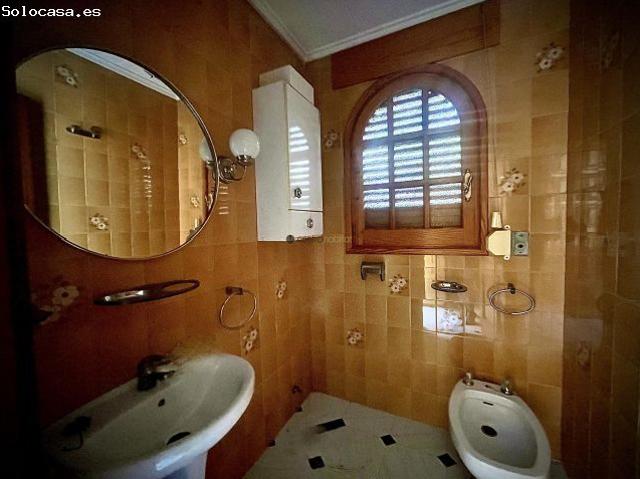 Chalet en Ciudad Vergel con parcela de 978m2