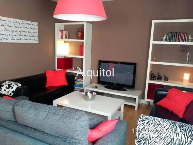 Chalet en alquiler en Cobisa