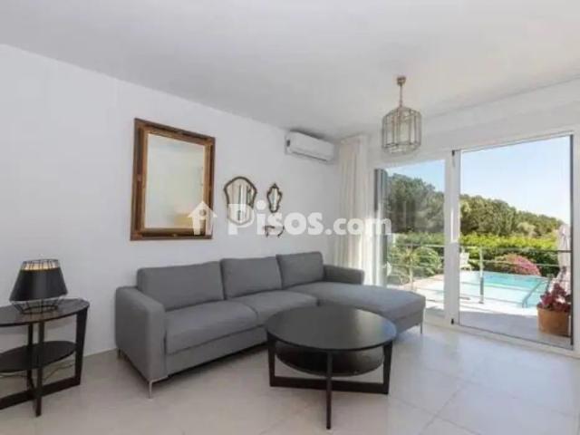 Chalet en alquiler en Cabopino Reserva de Marbella