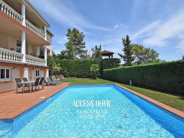 Chalet en alquiler en Cabrils, de 501 m² 5 habitaciones por 5.000
