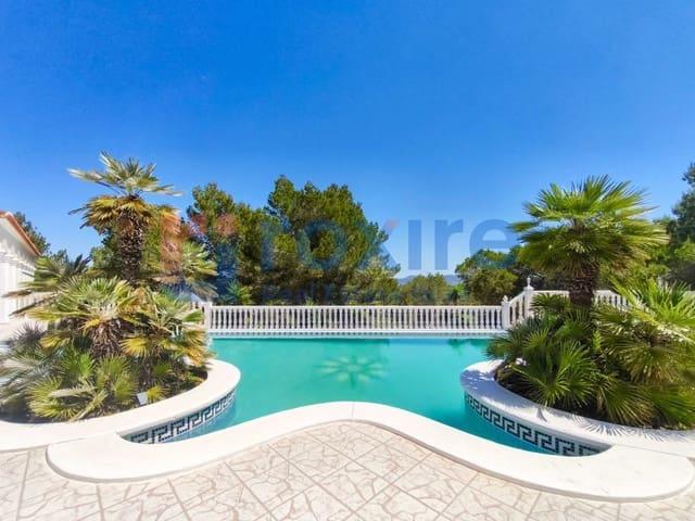 Chalet en alquiler en Cala Tarida, Ibiza