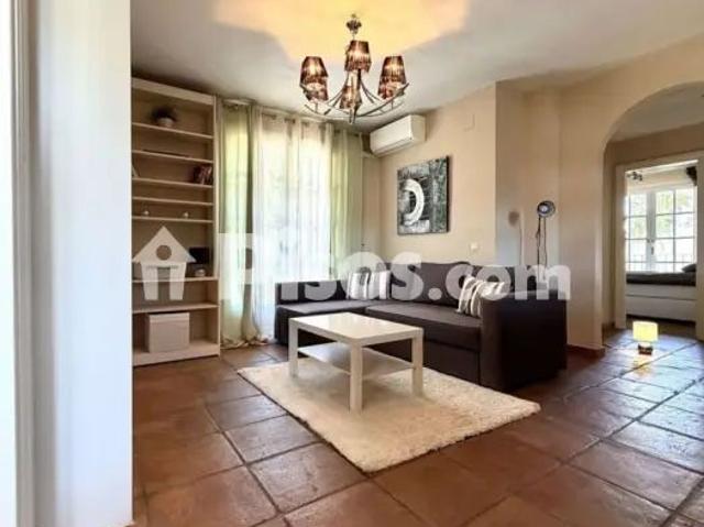 Chalet en alquiler en Calle Casares