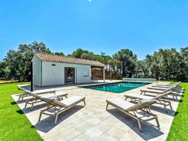 Chalet en alquiler en calle Afueras, Tossa de Mar, de 692 m² 6 habitaciones por 26.050