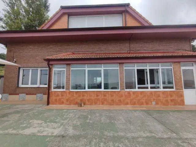 Chalet en alquiler en Calle Boo de Pielagos