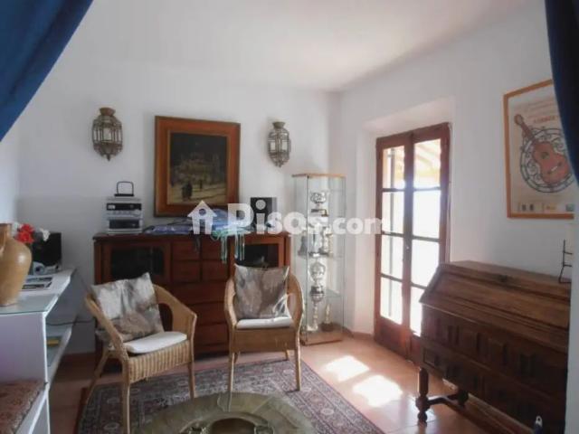 Chalet en alquiler en Calle de Cataluña
