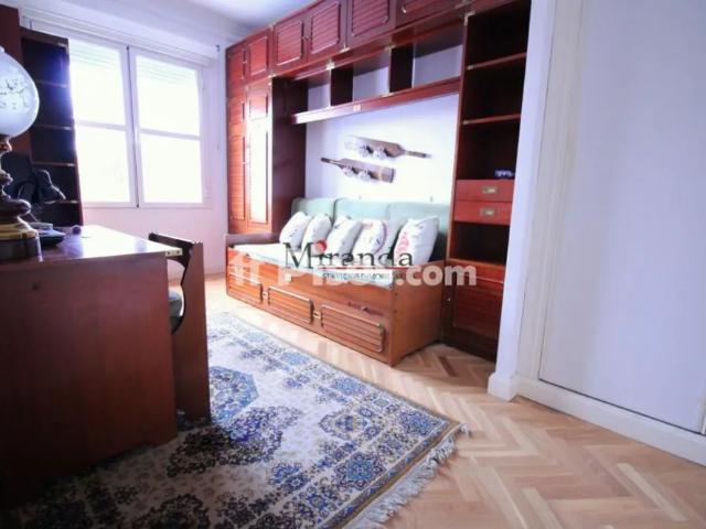 Chalet en alquiler en Calle de Gregorio Mendel, cerca de Calle de Miguel Servet