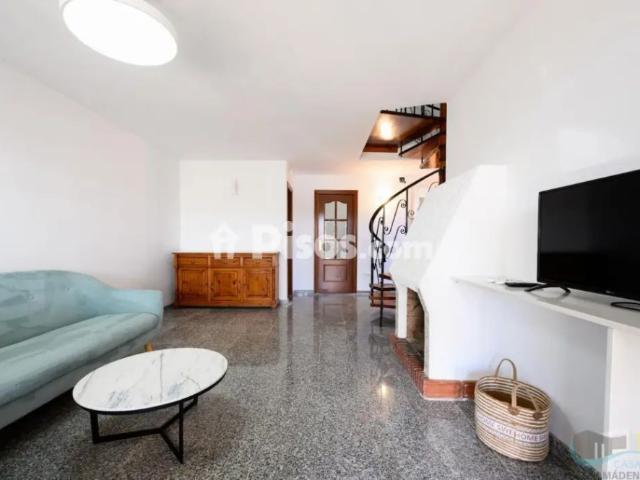 Chalet en alquiler en Calle de Écija