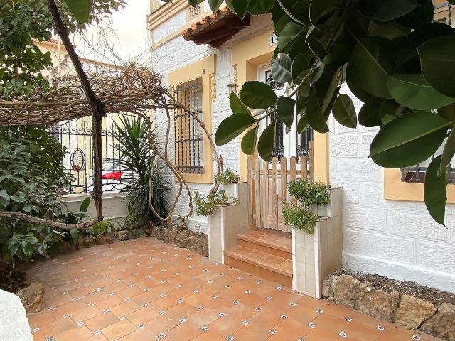 Chalet en alquiler en calle De la Verema, Barcelona, de 95 m² 3 habitaciones por 1.660
