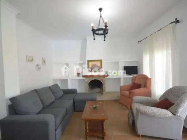 Chalet en alquiler en Calle de Sevilla