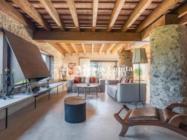 Chalet en alquiler en Calle Empordanet