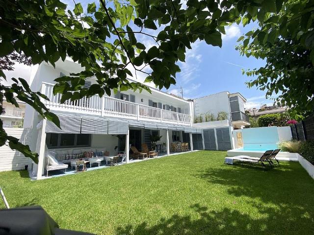 Chalet en alquiler en calle Escultor Pere Jou, Sitges, de 180 m² 4 habitaciones por 4.100