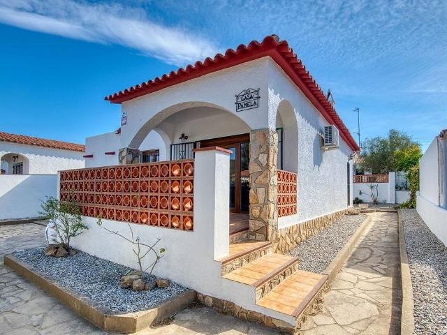 Chalet en alquiler en calle Figuera, Escala, L´, de 89 m² 2 habitaciones por 1.400