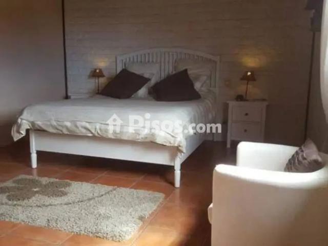 Chalet en alquiler en Calle Islas Baleares
