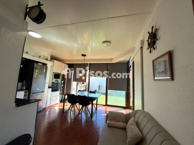 Chalet en alquiler en Calle Lugar Balea, Número 8
