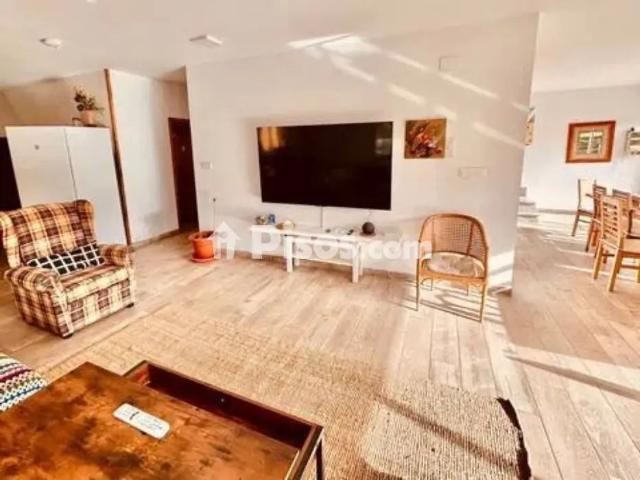 Chalet en alquiler en Calle Montellos, 25