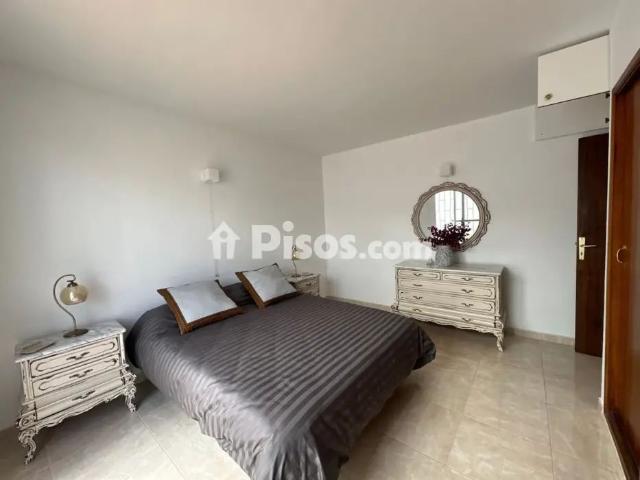 Chalet en alquiler en Calle Madreselva