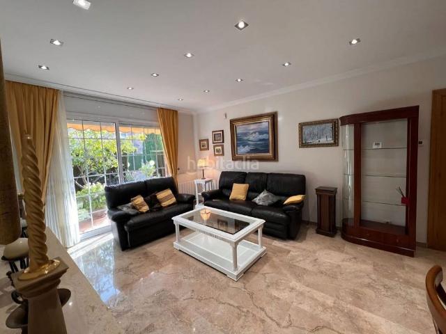 Chalet en alquiler en calle Mas Coll, Alella, de 290 m² 4 habitaciones por 3.350