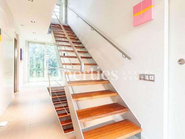 Chalet en alquiler en calle Sant Cugat, Sant Cugat del Vallès, de 560 m² 4 habitaciones por 7.500