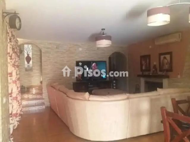 Chalet en alquiler en Calle Pago Copina, Número 35