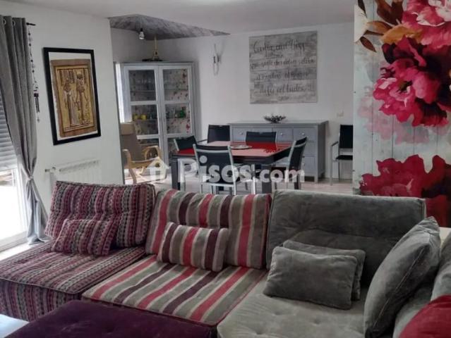 Chalet en alquiler en Calle Río Carrión