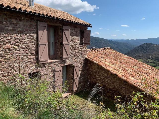 Chalet en alquiler en calle Riscla, Torre de Cabdella, La, de 100 m² 2 habitaciones por 650