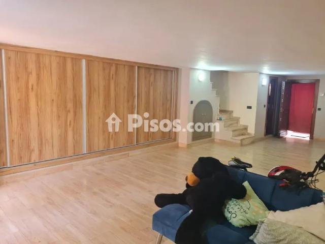 Chalet en alquiler en Campanillas