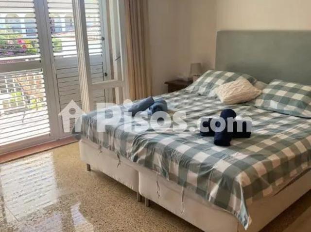 Chalet en alquiler en Carrer de l'Esturió