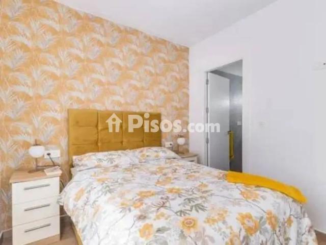 Chalet en alquiler en Carrer de Xipre