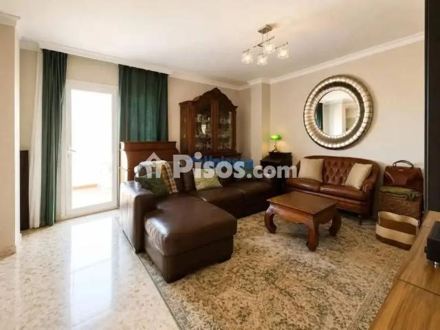 Chalet en alquiler en Casabermeja