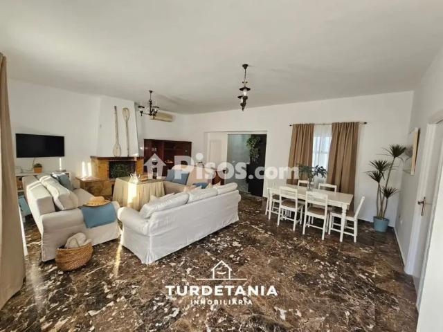 Chalet en alquiler en Centro Zona Noreste