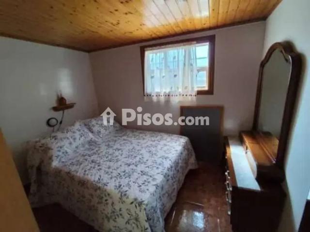 Chalet en alquiler en A Lamela