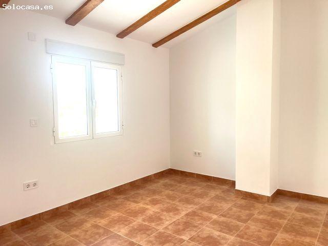 Chalet en Alquiler en Albox, Almería