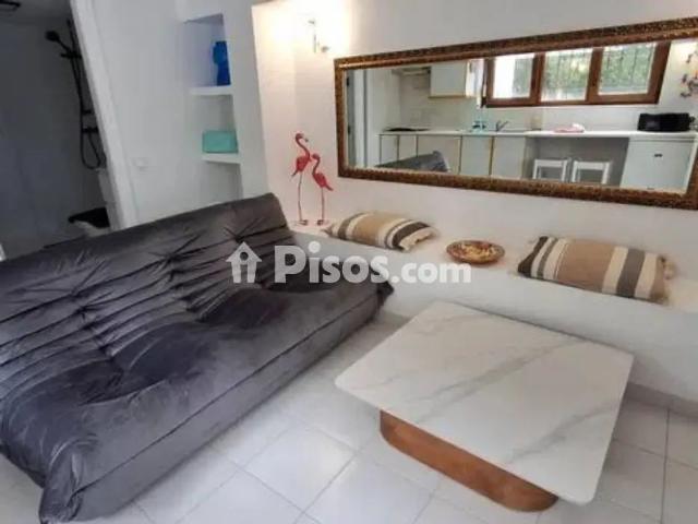 Chalet en alquiler en Alcorrín