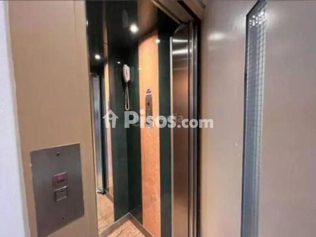 Chalet en alquiler en Alella