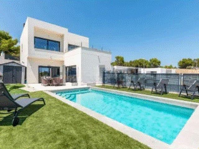 Chalet en venta en Alfaz del Pi / L'Alfàs del Pi, Alicante Costa Blanca