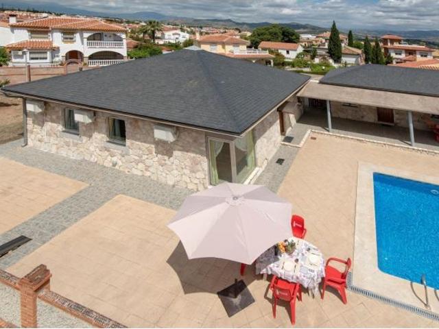 Chalet en alquiler en Alhaurin de la Torre