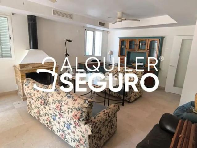 Chalet en alquiler en Almensilla