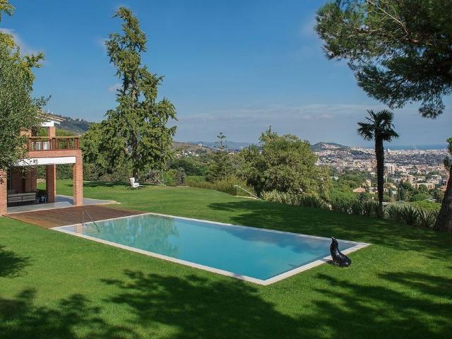 Chalet en alquiler en avenida De Pearson, Barcelona, de 1.070 m² 7 habitaciones por 25.000
