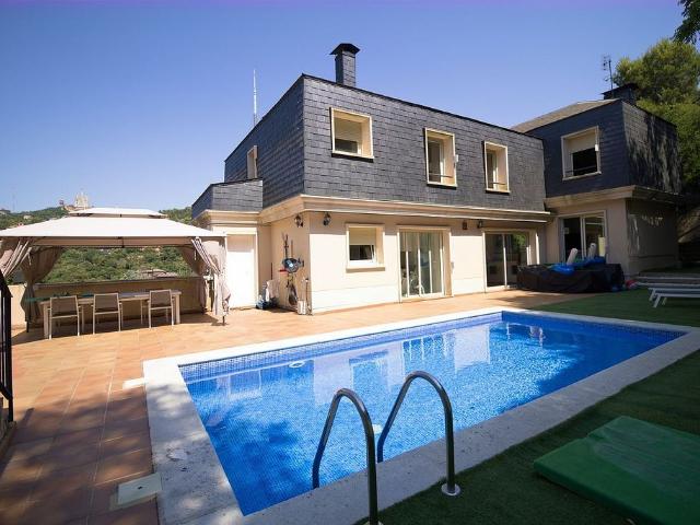 Chalet en alquiler en Barcelona, de 407 m² 6 habitaciones por 12.500