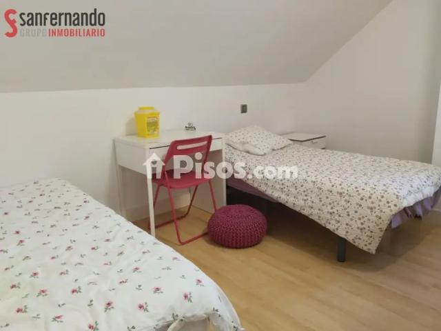 Chalet en alquiler en Barrio de los Vispieres