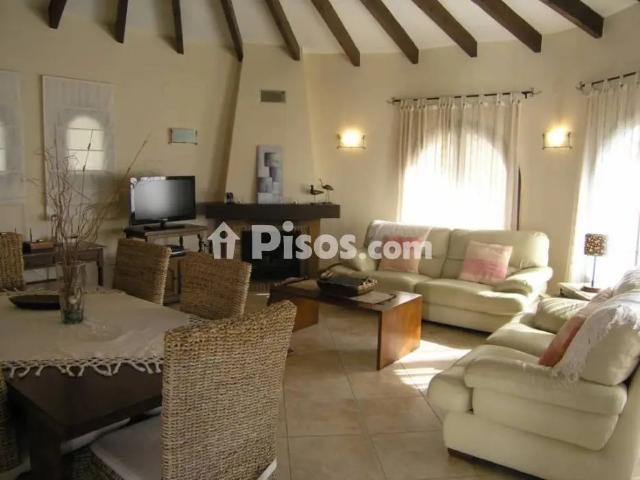 Chalet en alquiler en Benimeit
