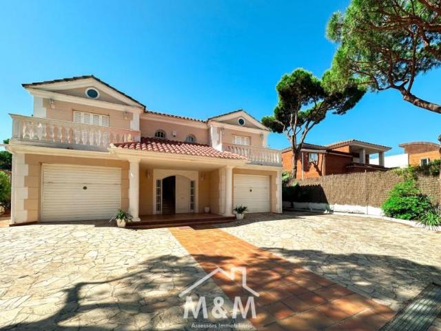 Chalet en alquiler en Gavà, Gava Mar