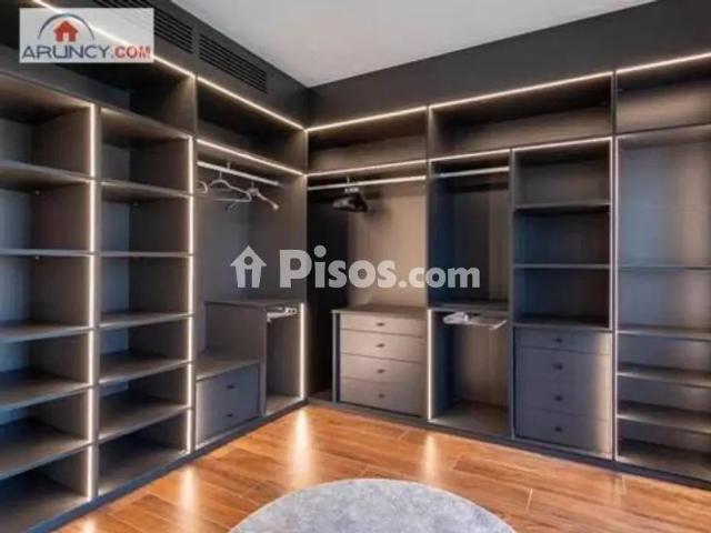 Chalet en alquiler en Gelves
