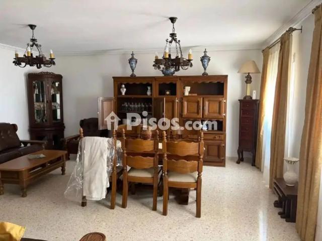 Chalet en alquiler en Dos Hermanas