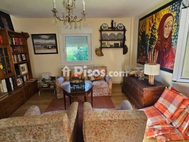 Chalet en alquiler en Dexo Lorbé