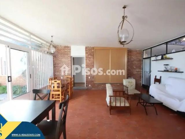 Chalet en alquiler en Dehesa de Campoamor Aguamarina