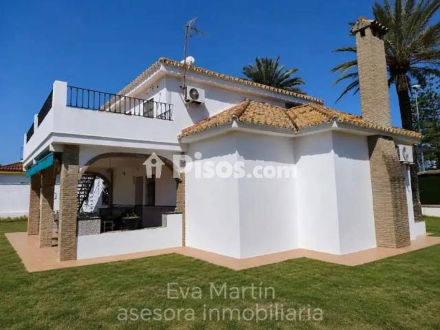 Chalet en alquiler en Entrenúcleos