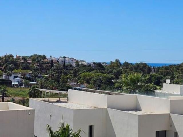 Chalet en alquiler en Estepona