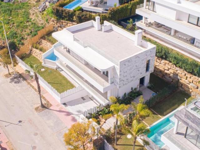 Chalet en alquiler en Estepona, Estepona East El Campanario