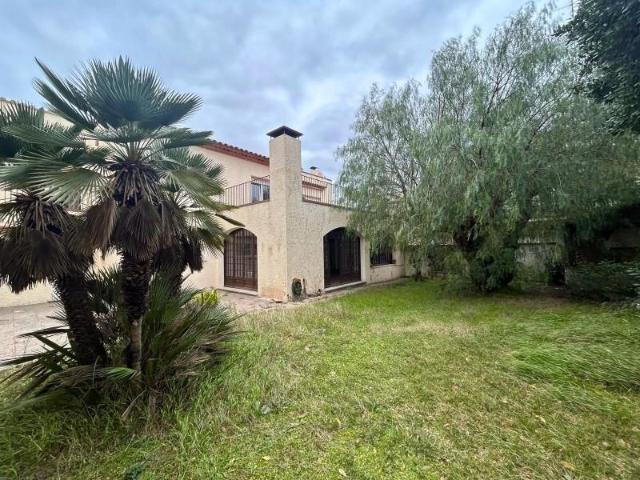 Chalet en alquiler en Figueres, Poble Nou Olivar Gran